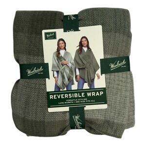 NWT Woolrich Reversible Wrap OS Green New Plaid Poncho Cape Shawl Tartan Preppy